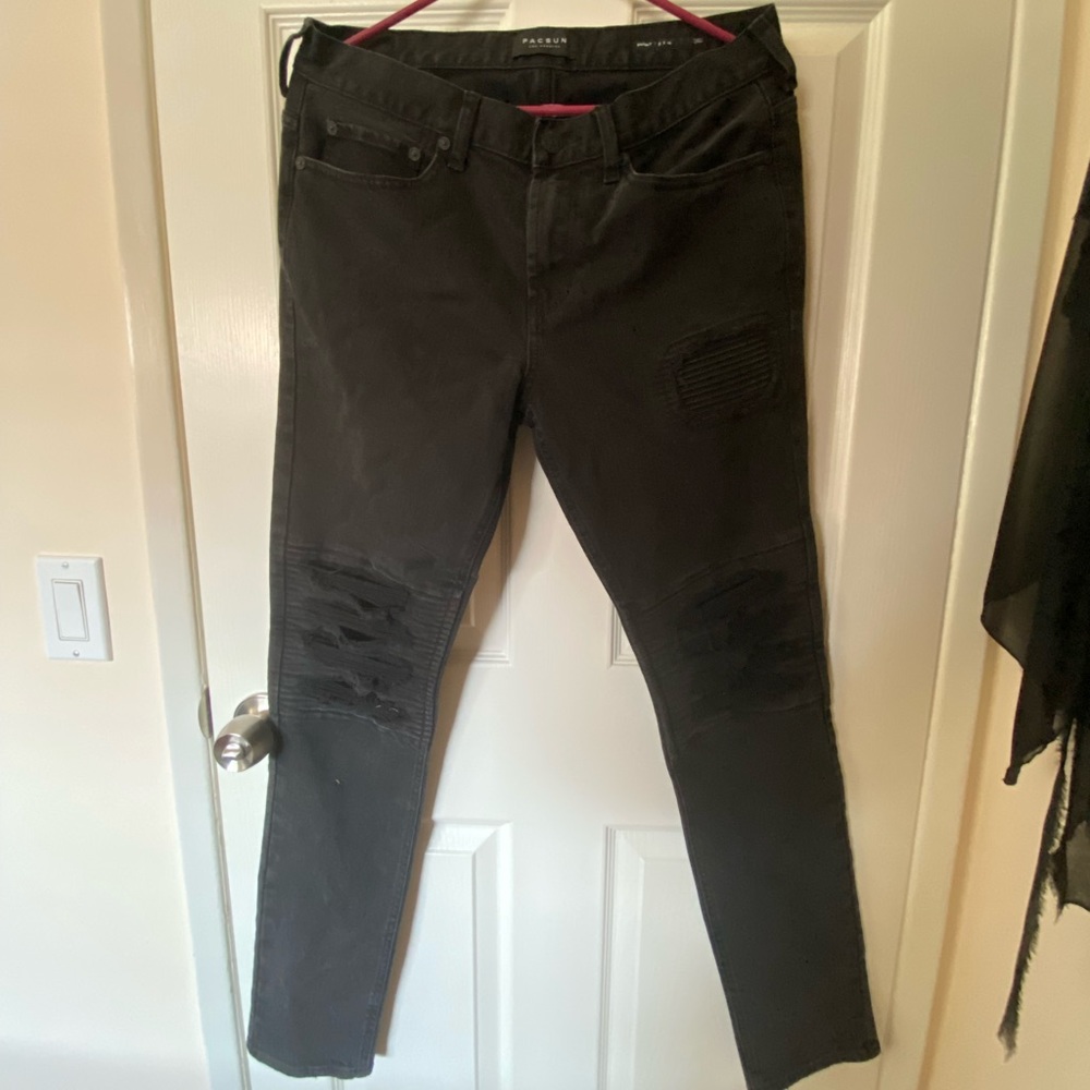 Pacsun black jeans 31x32